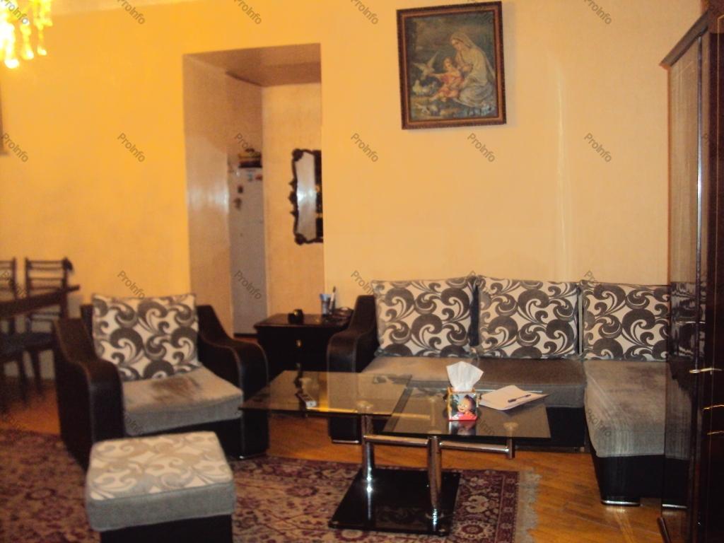Վաճառվում է 1 սենյականոց բնակարան Երևան, Փոքր Կենտրոն, Արամի 
