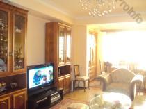 Վաճառվում է 4 սենյականոց բնակարան Երևան, Մեծ կենտրոն, Իսրայելյան 