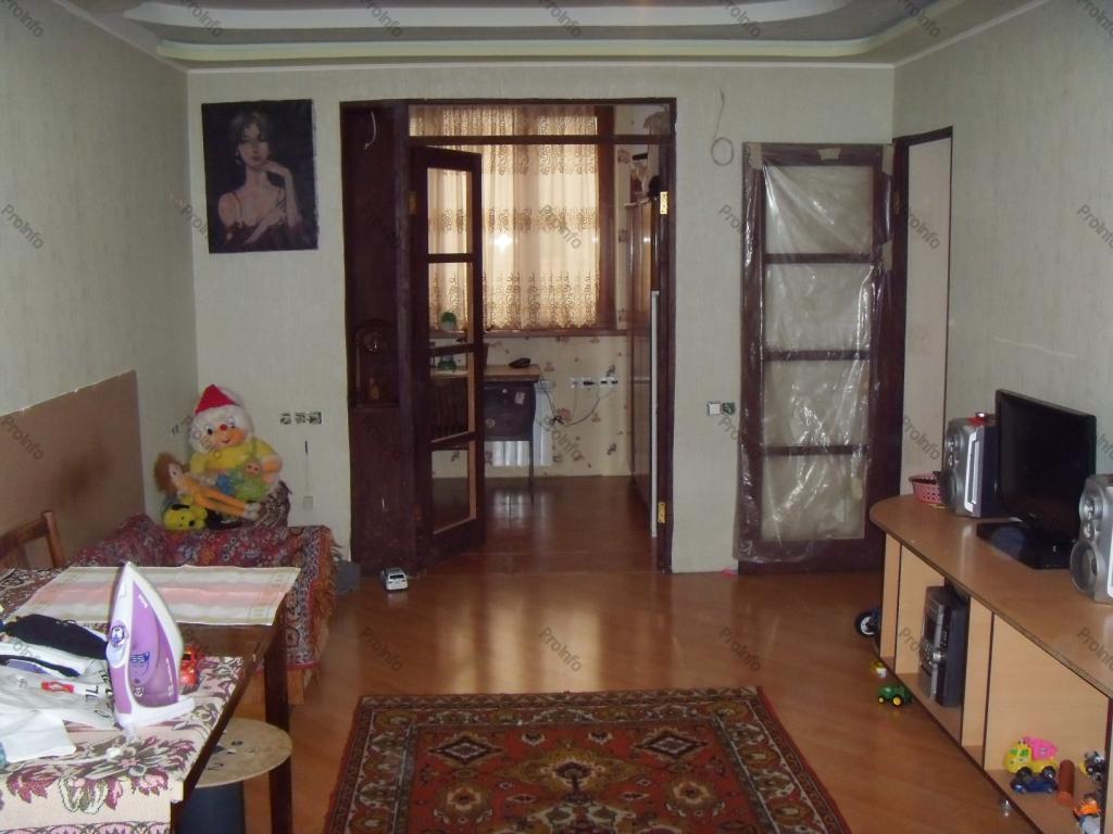 Վաճառվում է 2 սենյականոց բնակարան Երևան, Աջափնյակ, Լենինգրադյան ( Աջափնյակ )