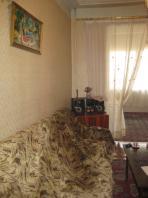 Վաճառվում է 3 սենյականոց բնակարան Երևան, Փոքր Կենտրոն, Մաշտոցի պող