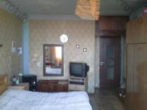 Վաճառվում է 3 սենյականոց բնակարան Երևան, Մեծ կենտրոն, Պարոնյան 
