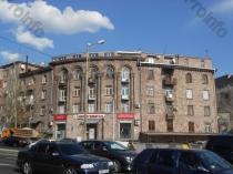 Վաճառվում է 5 սենյականոց բնակարան Երևան, Մեծ կենտրոն, Հերացու 