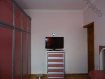 Վաճառվում է 6 սենյականոց բնակարան Երևան, Փոքր Կենտրոն, Նալբանդյան