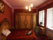 For Sale one-storey with basemant Houses Yerevan, Arabkir, Mamikonyants 1st