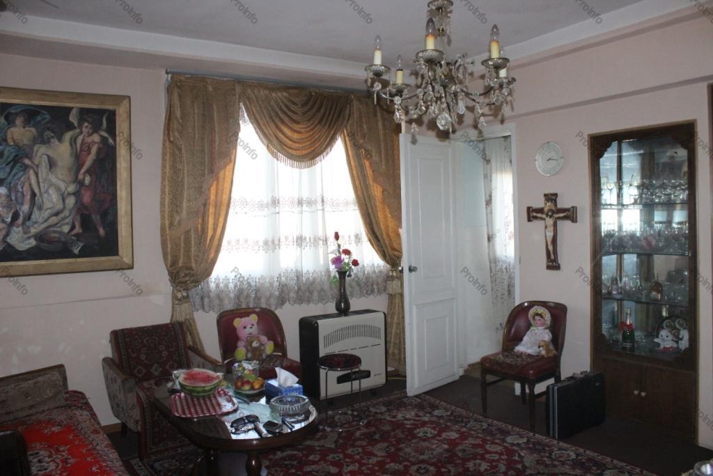 Վարձով 1 սենյականոց բնակարան Երևան, Էրեբունի, Տիգրան Մեծ (Էրեբունի)