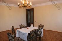 Վաճառվում է 3 սենյականոց բնակարան Երևան, Արաբկիր, Գուլակյան 