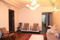 Վաճառվում է 2 սենյականոց բնակարան Երևան, Մեծ կենտրոն, Բաղրամյան (Կենտրոն)