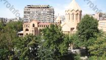 Վարձով 3 սենյականոց բնակարան Երևան, Փոքր Կենտրոն, Աբովյան