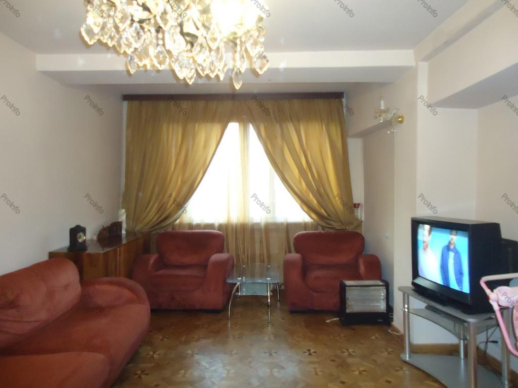 Վաճառվում է 3 սենյականոց բնակարան Երևան, Փոքր Կենտրոն, Լեմկին