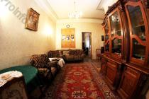 Վաճառվում է 2 սենյականոց բնակարան Երևան, Փոքր Կենտրոն, Սպենդիարյան 