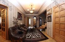 Վաճառվում է 5 սենյականոց բնակարան Երևան, Փոքր Կենտրոն, Խանջյան 
