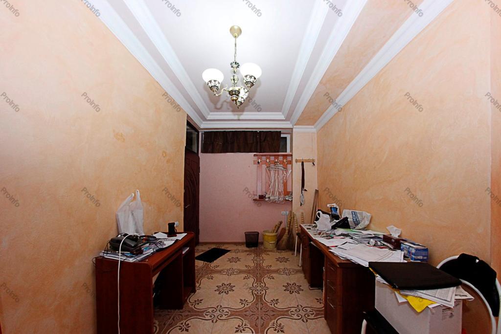 Վաճառվում է գրասենյակային  տարածք Երևան, Էրեբունի, Էրեբունու 