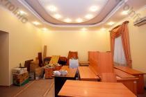 Վաճառվում է 4 սենյականոց բնակարան Երևան, Մեծ կենտրոն, Բաղրամյան (Կենտրոն)