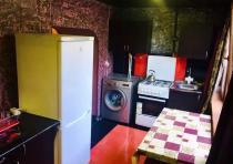 Վաճառվում է 2 սենյականոց բնակարան Երևան, Էրեբունի, Աթոյան