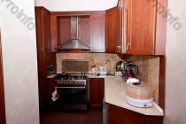 Վաճառվում է 5 սենյականոց բնակարան Երևան, Մեծ կենտրոն, Նար-Դոսի 