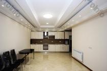 Վաճառվում է 3 սենյականոց բնակարան Երևան, Փոքր Կենտրոն, Տերյան 