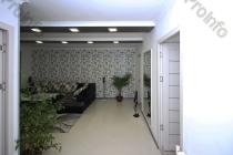 Վաճառվում է 3 սենյականոց բնակարան Երևան, Աջափնյակ, Շինարարների 