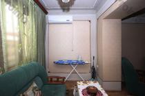 Վաճառվում է 2 սենյականոց բնակարան Երևան, Փոքր Կենտրոն, Աբովյան