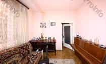 Վաճառվում է 5 սենյականոց բնակարան Երևան, Արաբկիր, Ազատության պող (Արաբկիր)