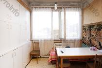 Վաճառվում է 3 սենյականոց բնակարան Երևան, Մեծ կենտրոն, Իսակովի պողոտա ( Մեծ  Կենտրոն )