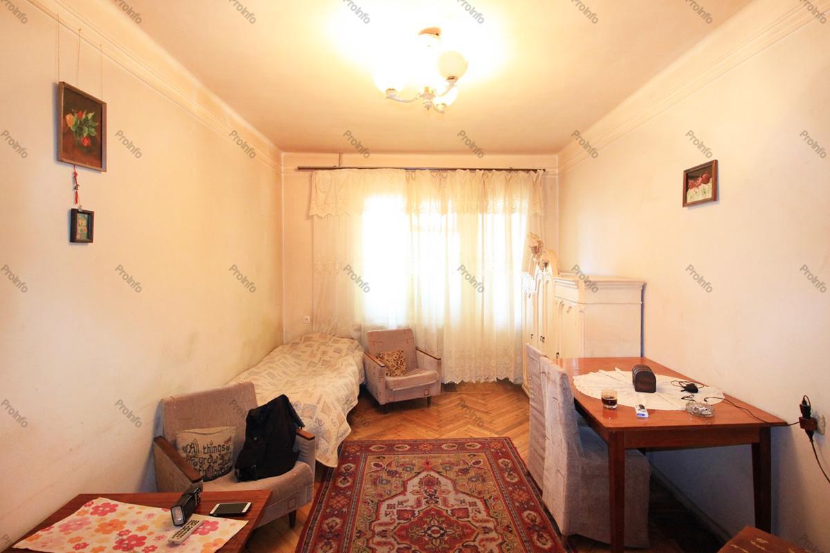 Վաճառվում է 2 սենյականոց բնակարան Երևան, Աջափնյակ, Սիսակյան