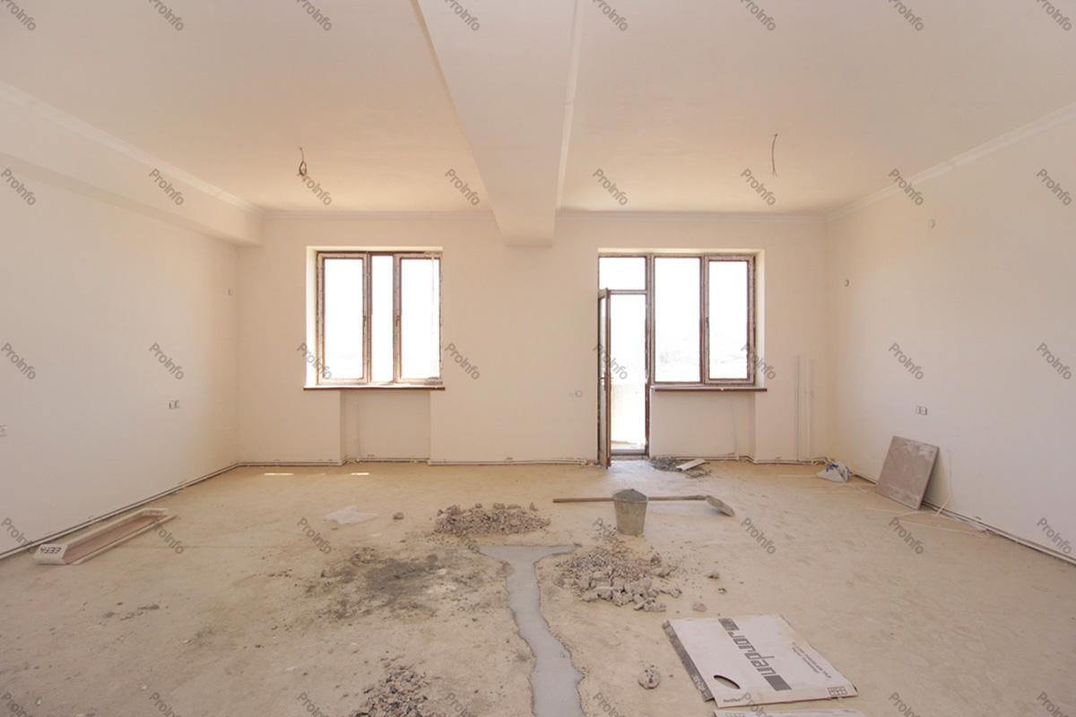 Վաճառվում է 4 սենյականոց բնակարան Երևան, Մեծ կենտրոն, Արգիշտի