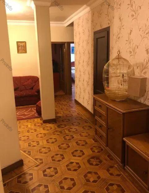 Վաճառվում է 3 սենյականոց բնակարան Երևան, Նոր-Նորք, Գայի 