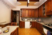 For Sale 5 room Apartments Երևան, Փոքր Կենտրոն, Կողբացու 