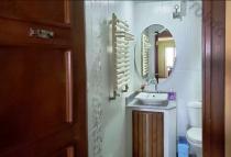 Վաճառվում է 4 սենյականոց բնակարան Երևան, Աջափնյակ, Ֆուչիկի 