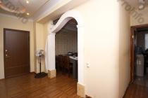 Վաճառվում է 3 սենյականոց բնակարան Երևան, Մեծ կենտրոն, Բրյուսովի Կ