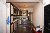 Վաճառվում է 2 սենյականոց բնակարան Երևան, Մեծ կենտրոն, Նար-Դոսի 
