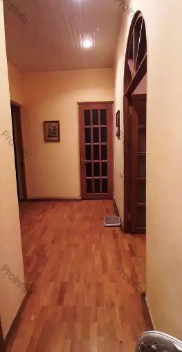 Վաճառվում է 4 սենյականոց բնակարան Երևան, Փոքր Կենտրոն, Ղազար Փարպեցու 