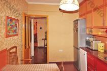 Վաճառվում է 4 սենյականոց բնակարան Երևան, Արաբկիր, Աղբյուր Սերոբի