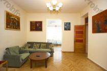 For Rent 3 room Apartments Երևան, Փոքր Կենտրոն, Ամիրյան 