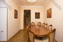 Վաճառվում է 5 սենյականոց բնակարան Երևան, Արաբկիր, Կոմիտաս պող