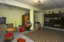 Վաճառվում է 6 սենյականոց բնակարան Երևան, Փոքր Կենտրոն, Թումանյան 