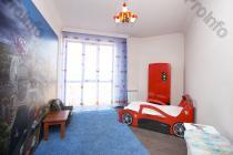Վաճառվում է 3 սենյականոց բնակարան Երևան, Արաբկիր, Հայրիկ Մուրադյան