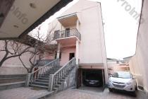 For Sale tree-storey with basemant Houses Yerevan, Center, Charenc str. 2nd bck.