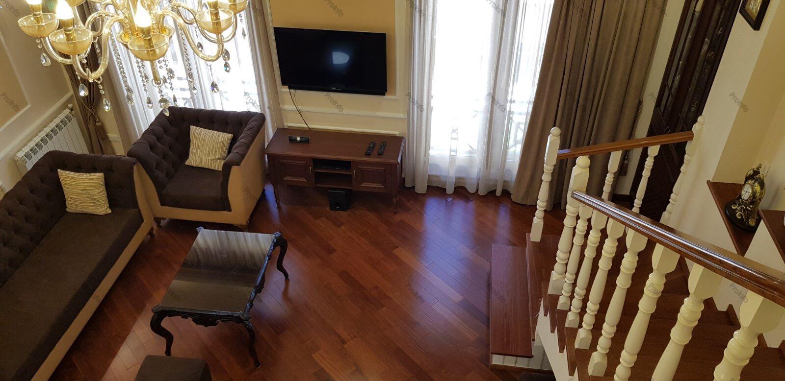 Վաճառվում է 5 սենյականոց բնակարան Երևան, Ավան, Ծարավ Աղբյուր ( Ավան )