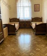 Վաճառվում է 5 սենյականոց բնակարան Երևան, Արաբկիր, Կոմիտաս պող