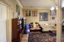 Վաճառվում է 3 սենյականոց բնակարան Երևան, Փոքր Կենտրոն, Աբովյան