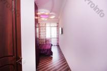 Վաճառվում է 2 սենյականոց բնակարան Երևան, Մեծ կենտրոն, Ծիծեռնակաբերդի խճուղի