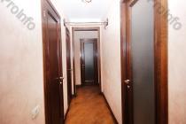 For Sale 3 room Apartments Երևան, Փոքր Կենտրոն, Մաշտոցի պող