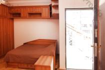 Վաճառվում է 7 սենյականոց բնակարան Երևան, Փոքր Կենտրոն, Նալբանդյան