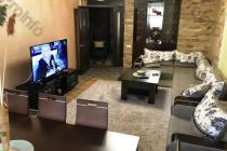 Վաճառվում է 4 սենյականոց բնակարան Երևան, Շենգավիթ, Ֆրունզեի 