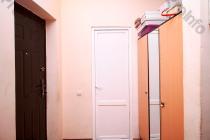 Վաճառվում է 3 սենյականոց բնակարան Երևան, Արաբկիր, Հայրիկ Մուրադյան (Արաբկիր 43-րդ)
