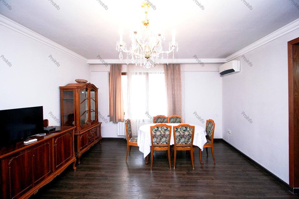 Վարձով 3 սենյականոց բնակարան Երևան, Փոքր Կենտրոն, Պուշկինի 