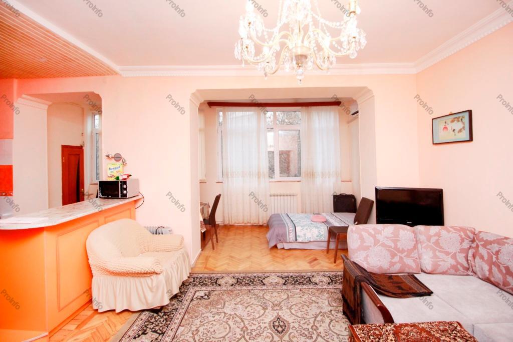 Վաճառվում է 2 սենյականոց բնակարան Երևան, Փոքր Կենտրոն, Թամանյան