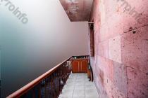 Վաճառվում է 3 սենյականոց բնակարան Երևան, Փոքր Կենտրոն, Նալբանդյան