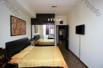 Վաճառվում է 4 սենյականոց բնակարան Երևան, Մեծ կենտրոն, Պռոշյան 